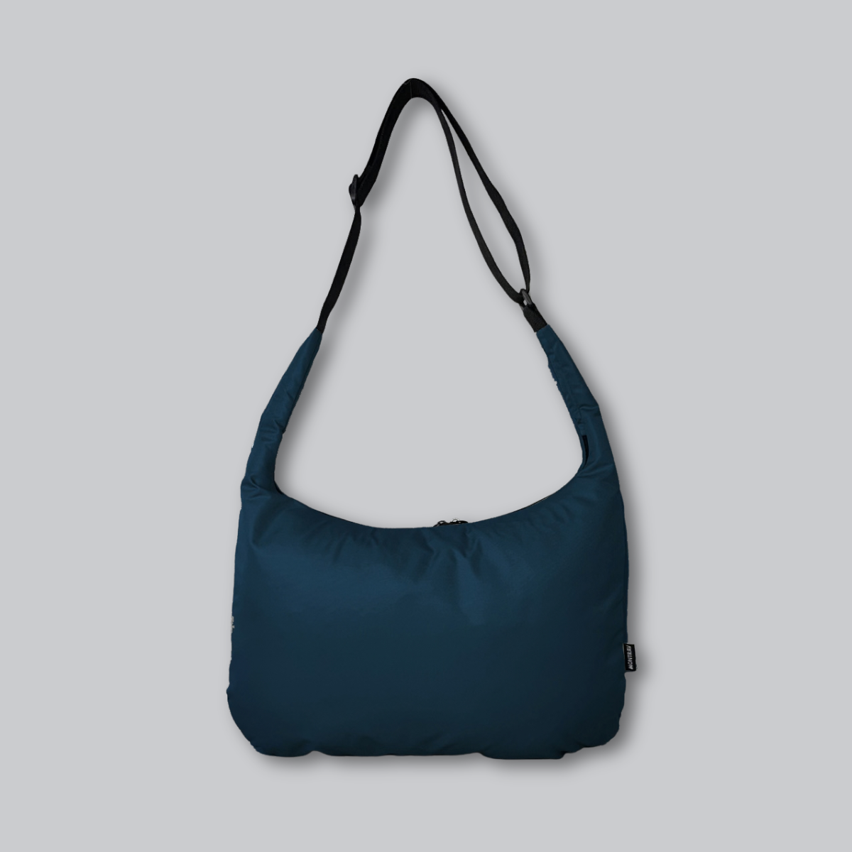 Kagura sling bag