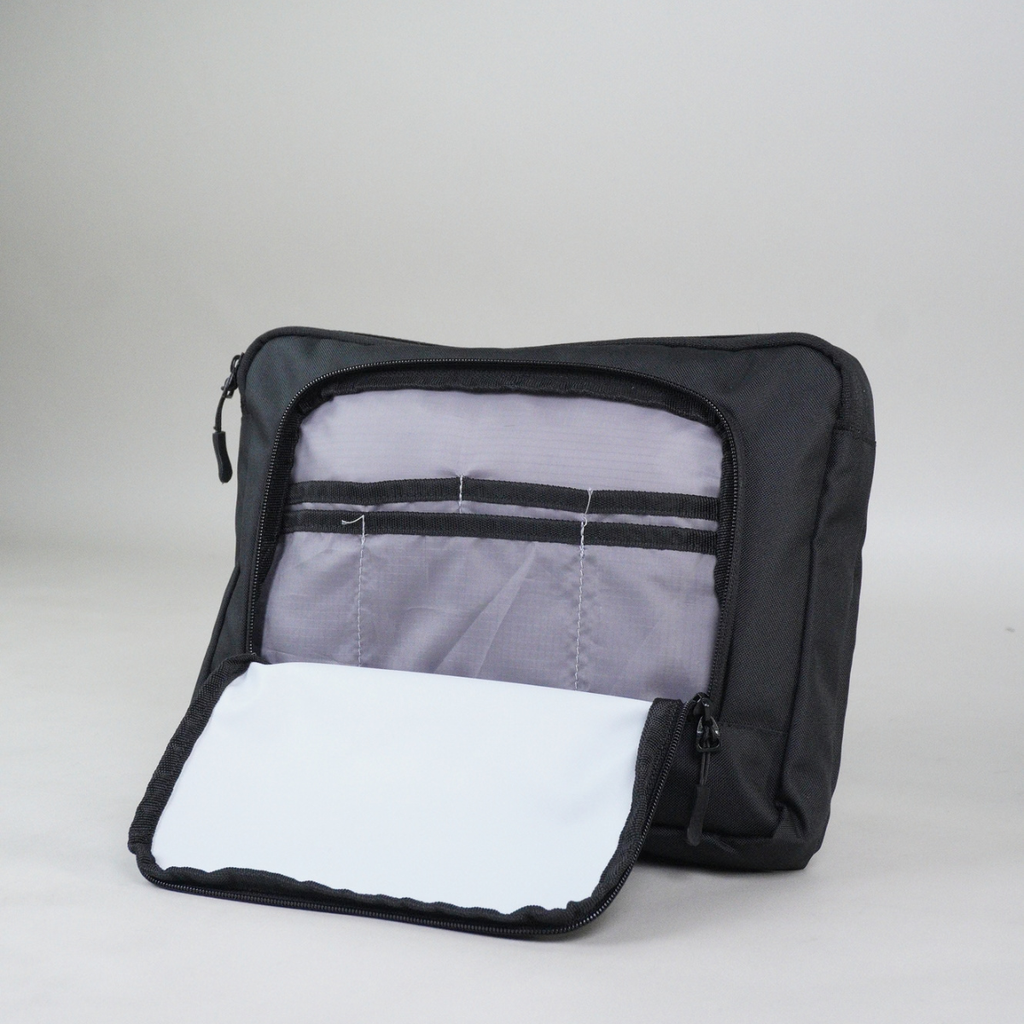 Azuma Sling bag