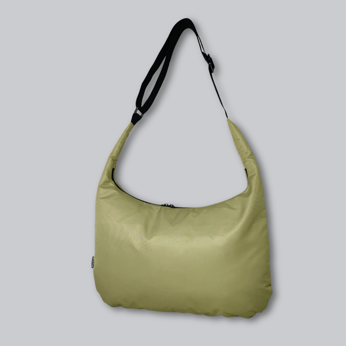 Kagura sling bag